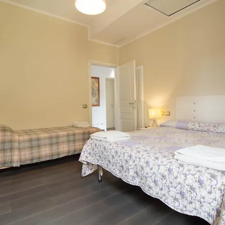 Le Mura Bed and Breakfast Γκροσέτο