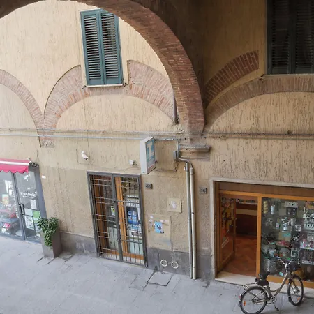 Le Mura Bed & Breakfast 2*