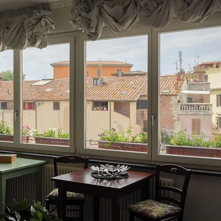 Le Mura Bed & Breakfast 2*