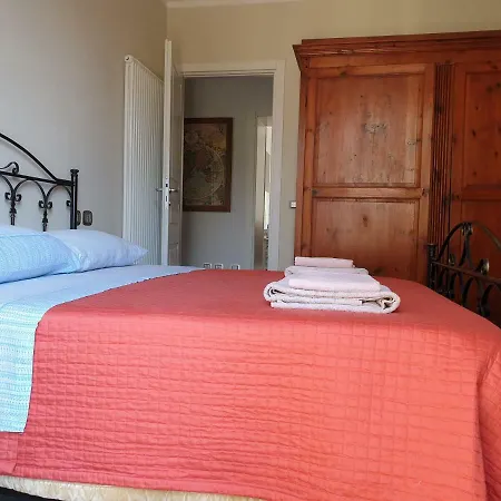 Le Mura Bed and Breakfast Γκροσέτο