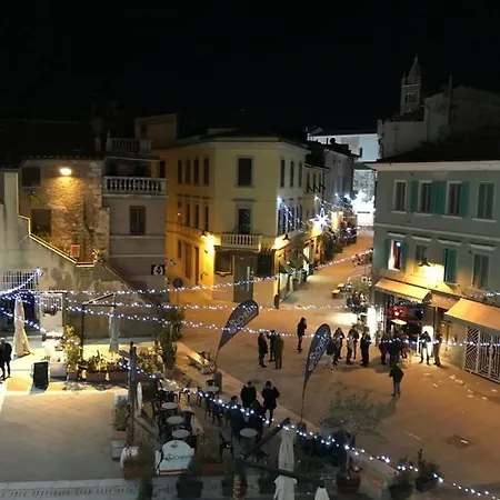 Alojamento de Acomodação e Pequeno-almoço Le Mura 2*